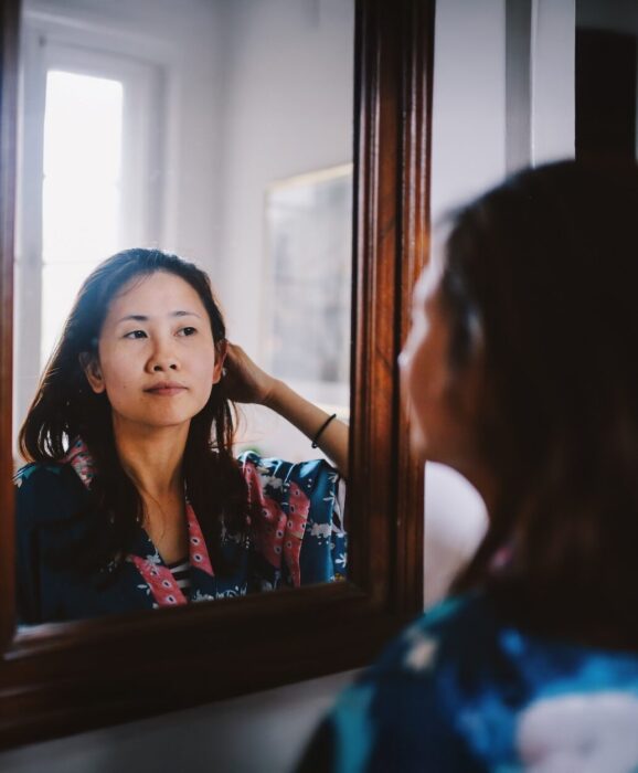 Actor looking in the mirror aspect ratio 303 367
