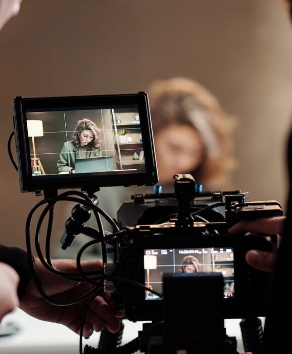 Actor through the view of a camera aspect ratio 303 367 1